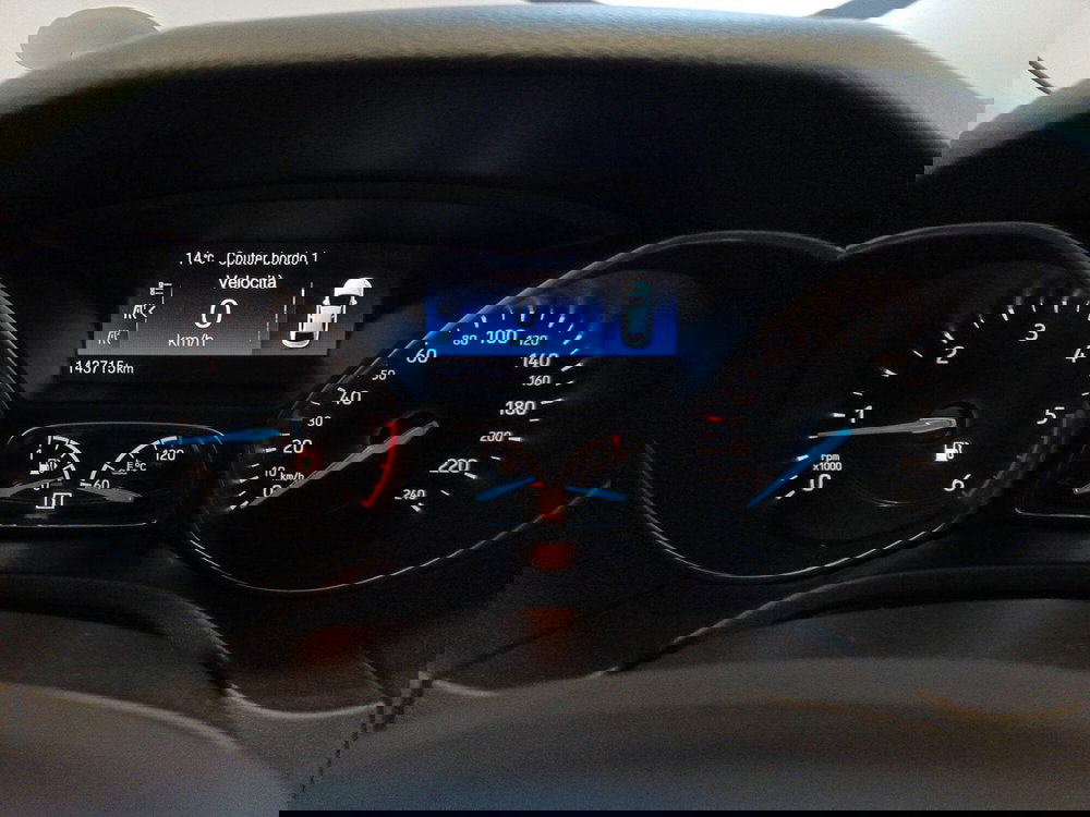 Ford Focus Station Wagon usata a Varese (12)