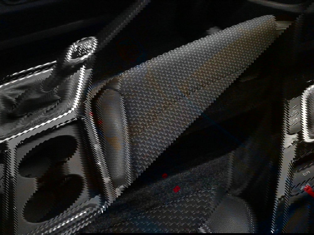 Kia XCeed usata a Varese (15)