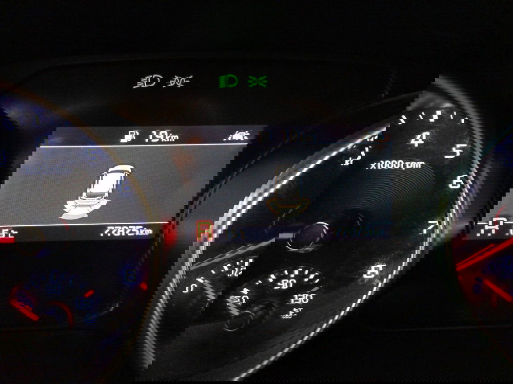 Kia XCeed usata a Varese (17)