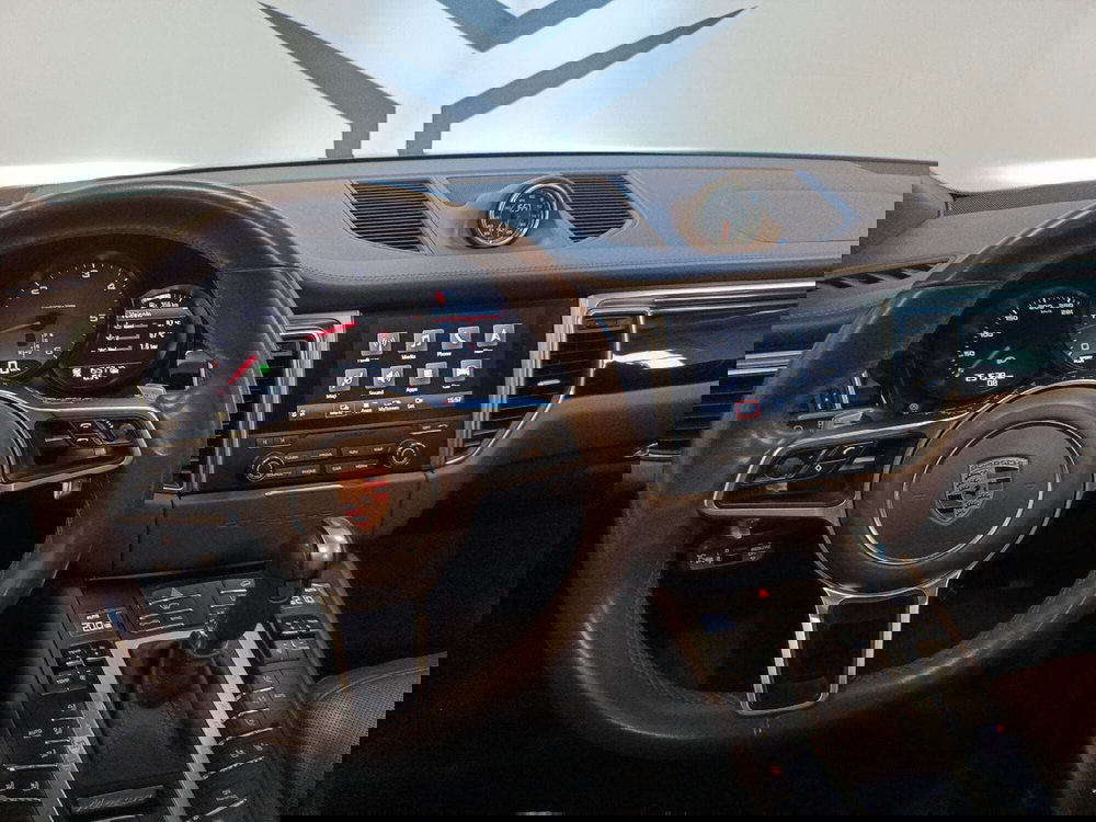 Porsche Macan usata a Varese (11)