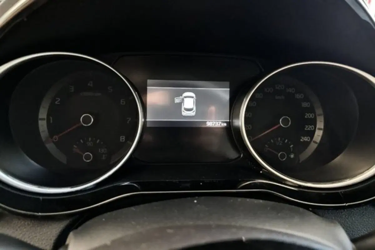 Kia XCeed usata a Latina (13)