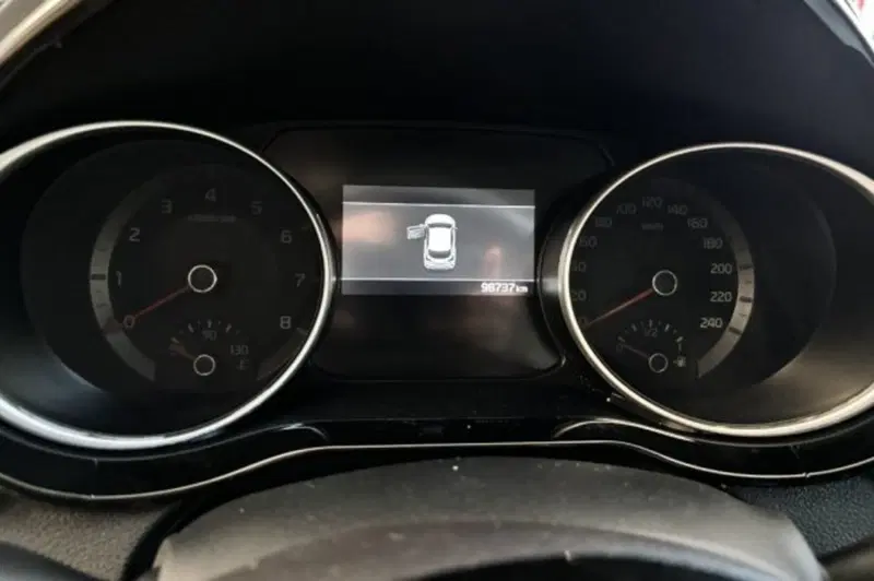 Kia XCeed usata a Latina (13)