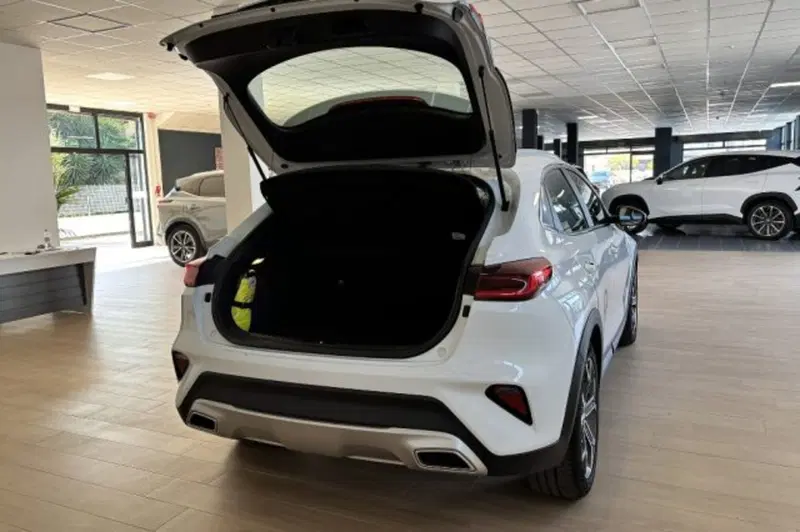 Kia XCeed usata a Latina (7)