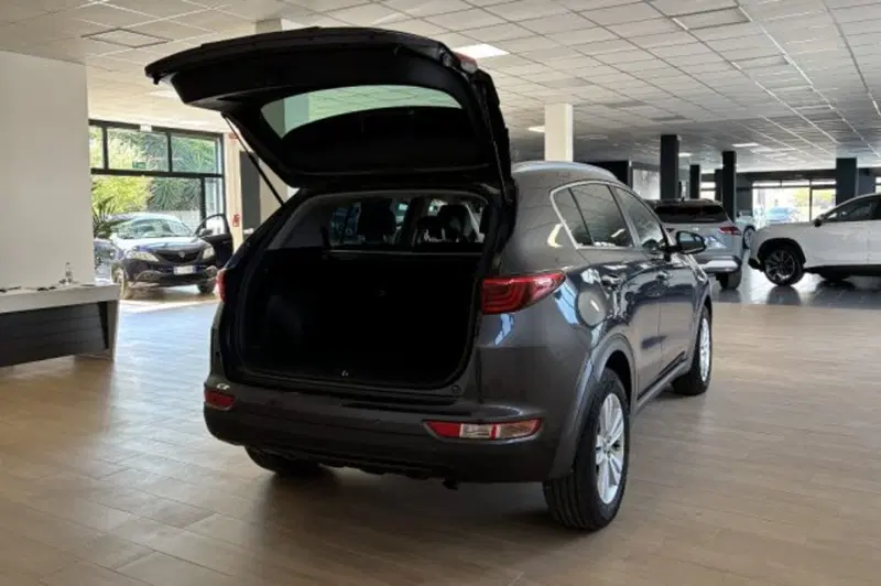 Kia Sportage usata a Latina (7)