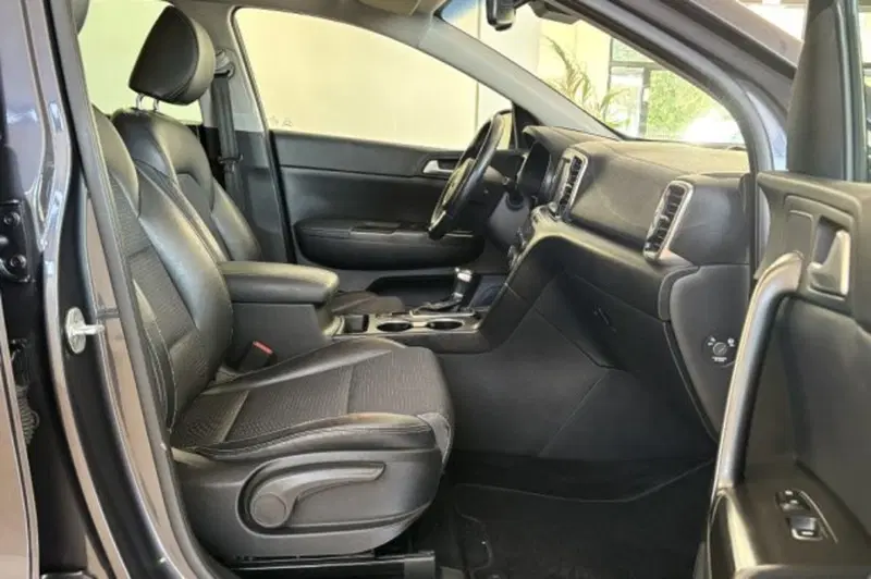 Kia Sportage usata a Latina (8)