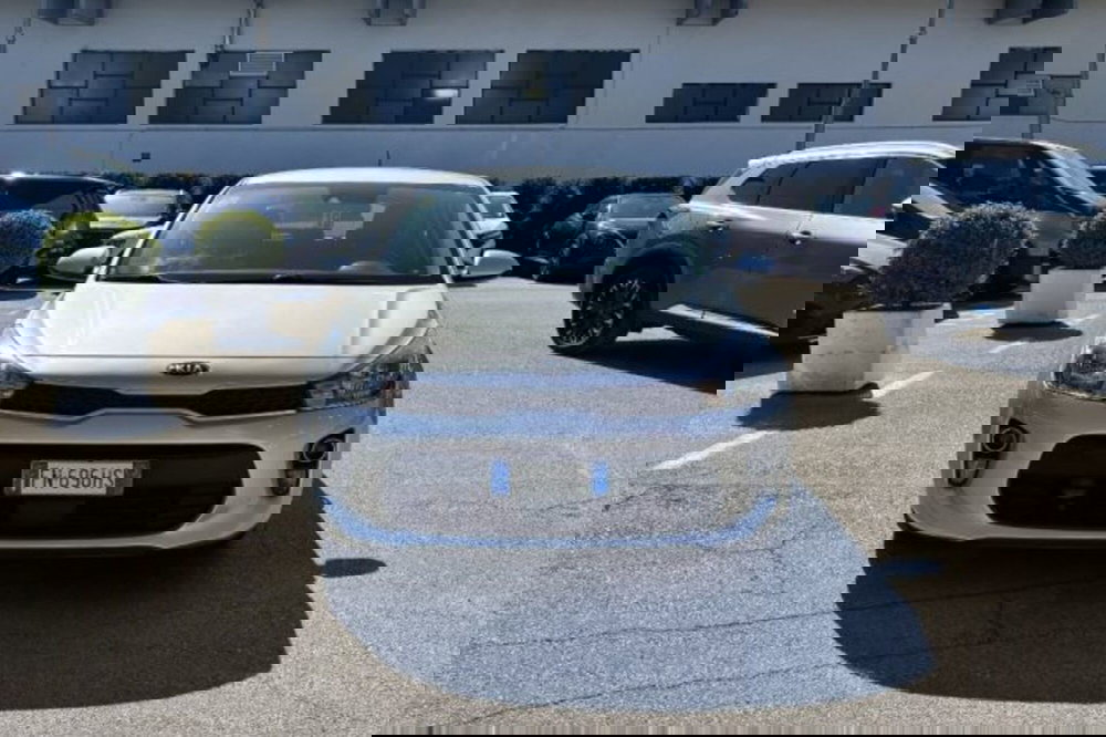 Kia Rio nuova a Latina (2)