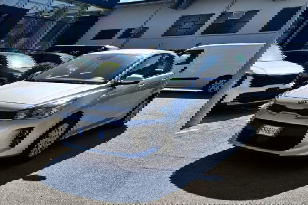 Kia Rio nuova a Latina (3)