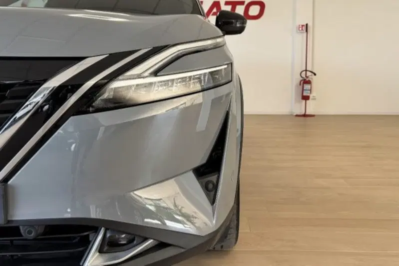 Nissan Qashqai usata a Latina (11)