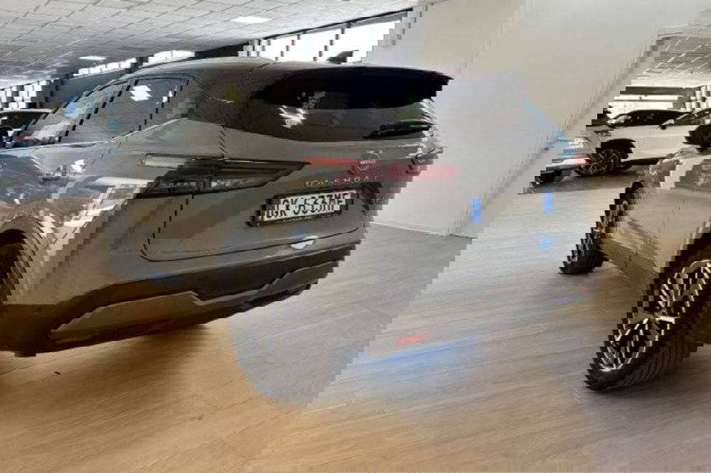 Nissan Qashqai usata a Latina (5)