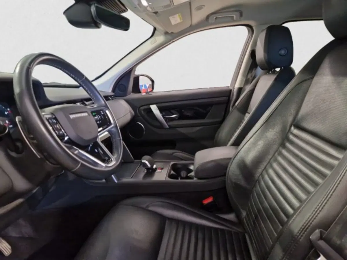 Land Rover Discovery Sport usata a Livorno (14)