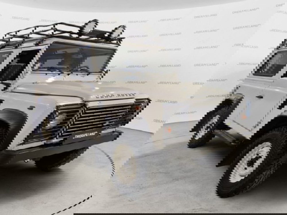 Land Rover Defender usata a Livorno (2)