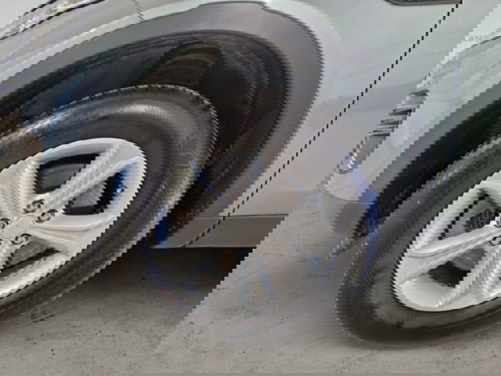 Land Rover Discovery Sport usata a Livorno (9)