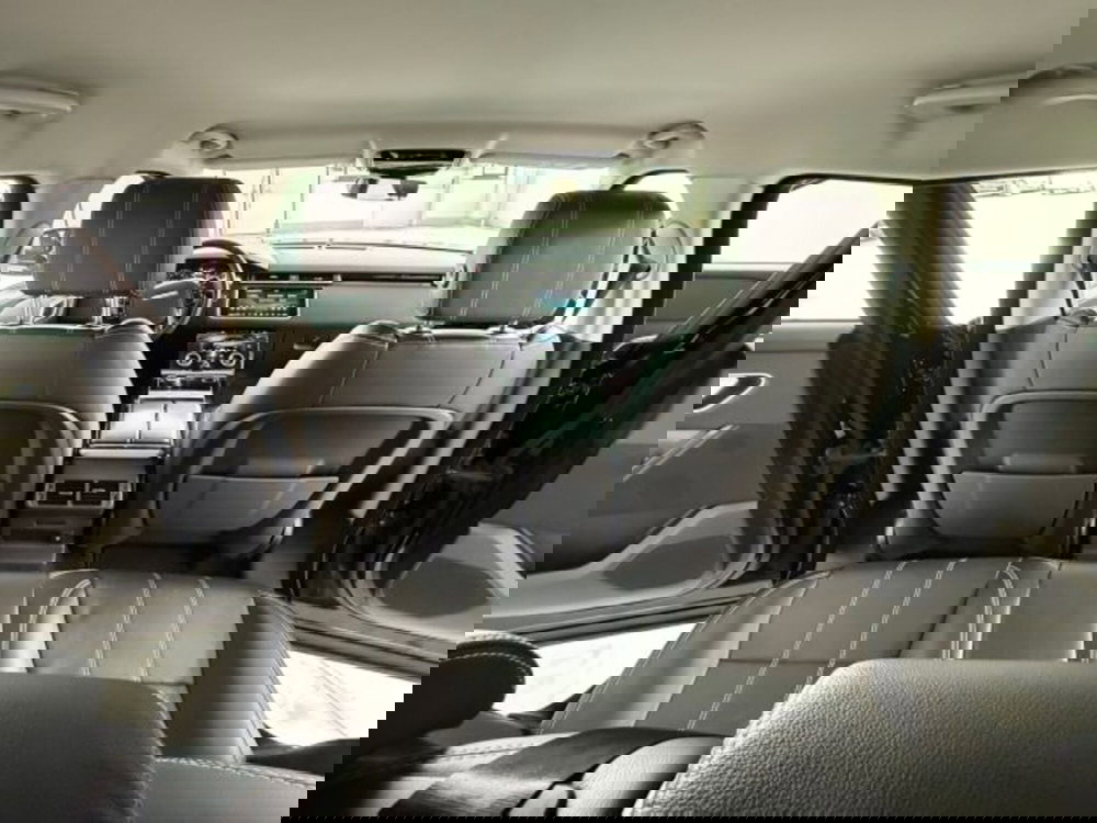 Land Rover Range Rover Velar usata a Livorno (15)