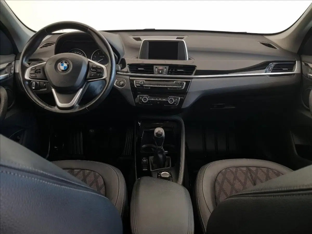 BMW X1 usata a Lucca (10)