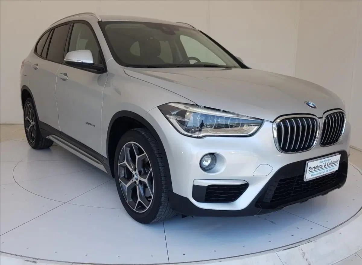 BMW X1 usata a Lucca (8)