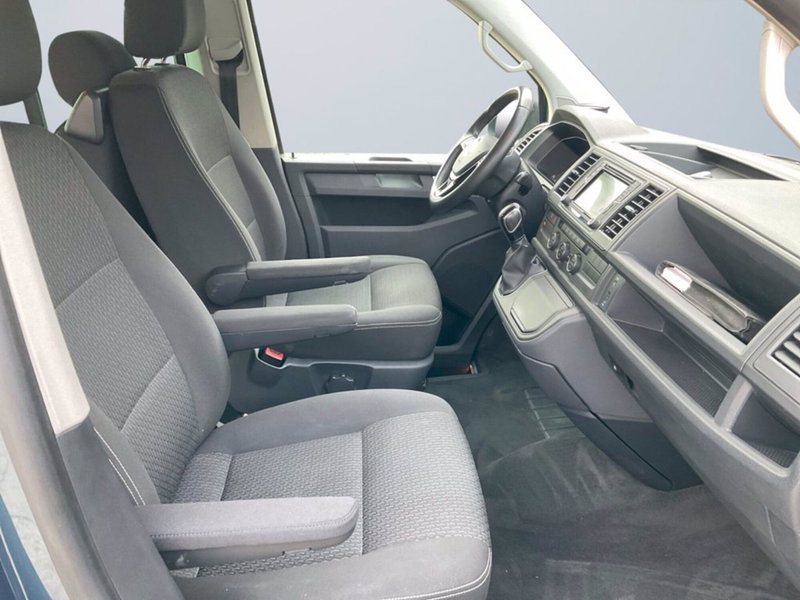 Volkswagen Multivan usata a Milano (11)