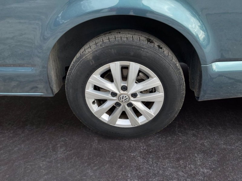 Volkswagen Multivan usata a Milano (16)