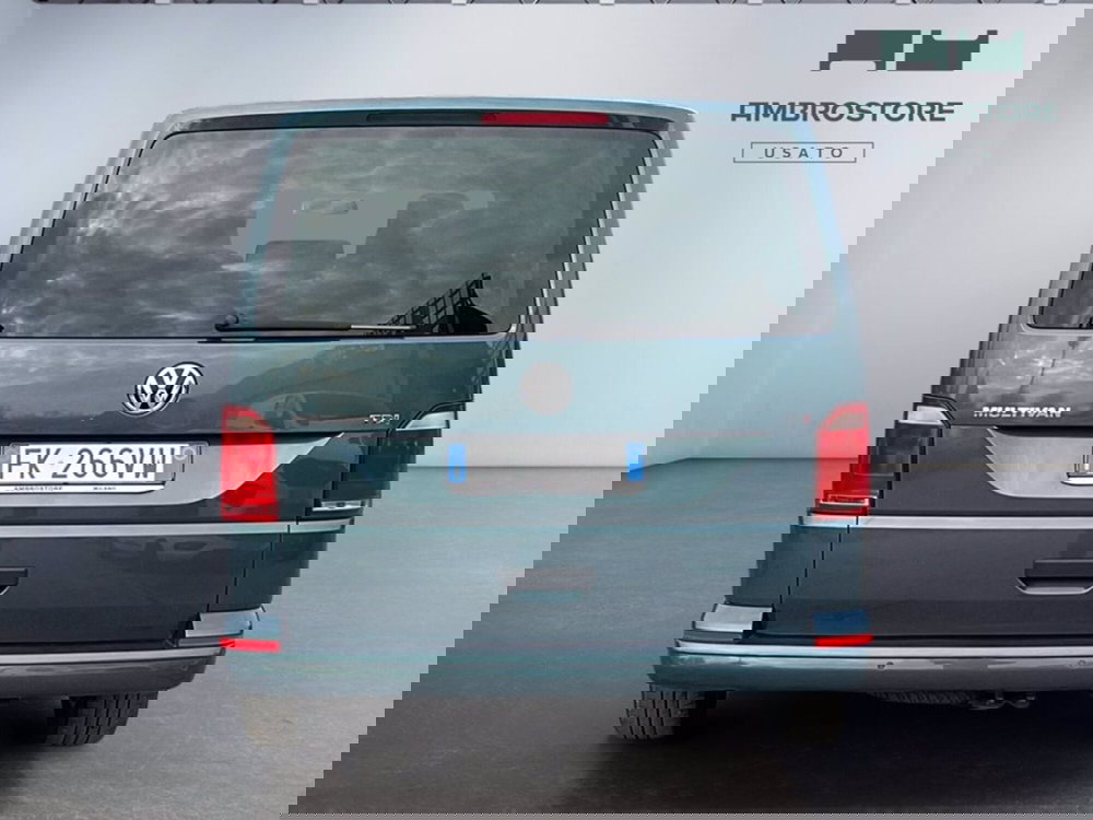 Volkswagen Multivan usata a Milano (6)
