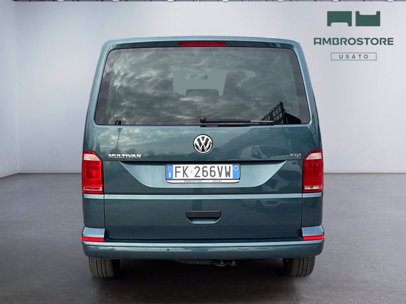 Volkswagen Multivan usata a Milano (6)