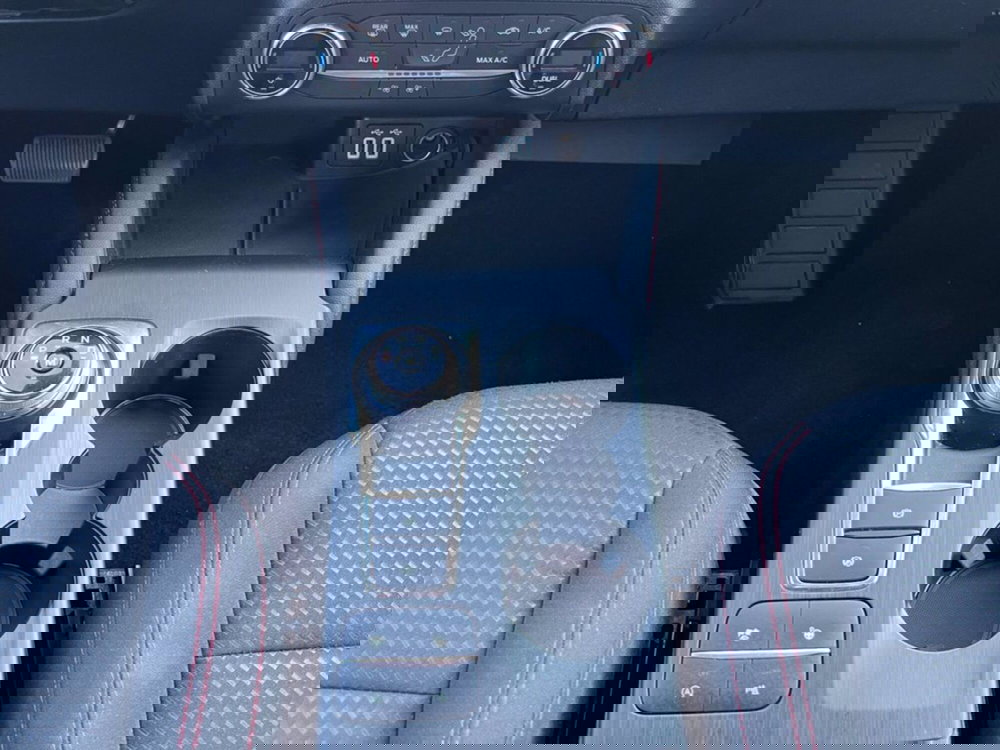 Ford Kuga usata a Milano (16)