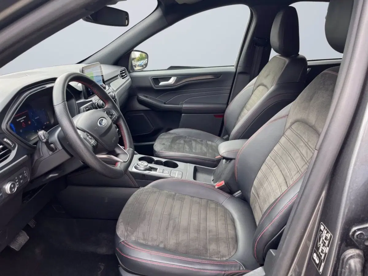 Ford Kuga usata a Milano (10)