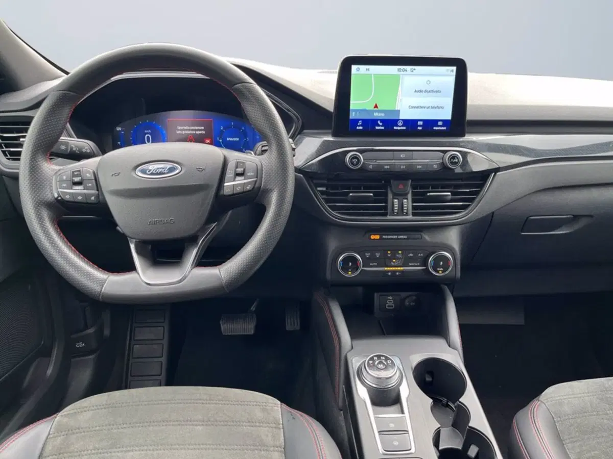 Ford Kuga usata a Milano (11)