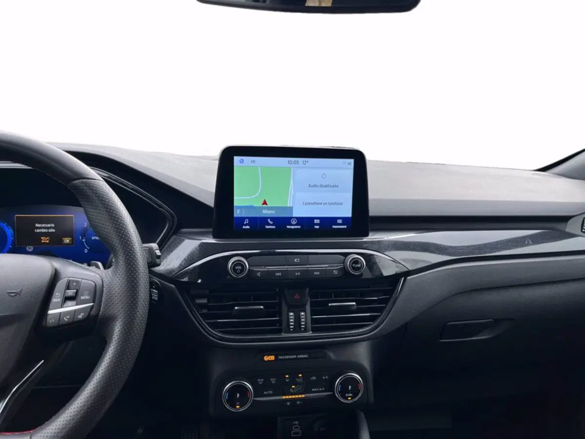 Ford Kuga usata a Milano (14)