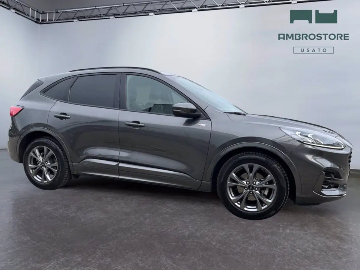 Ford Kuga usata a Milano (6)