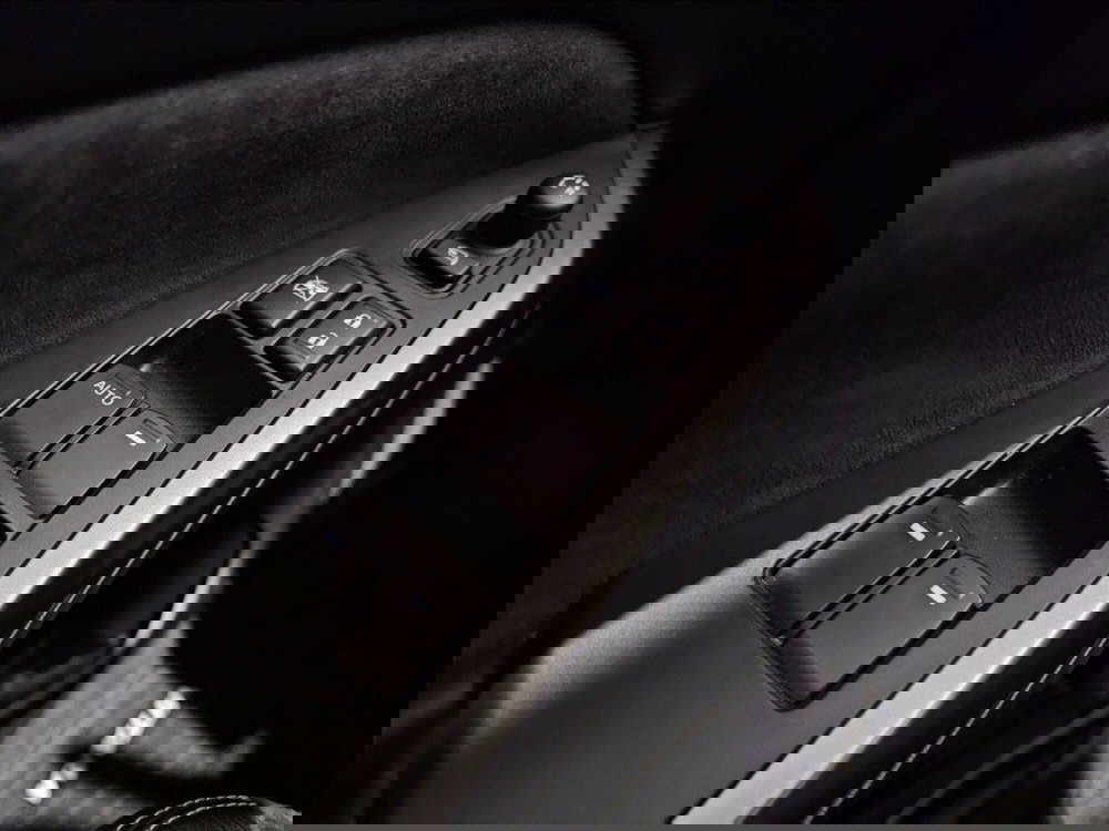 Suzuki Vitara usata a Palermo (18)