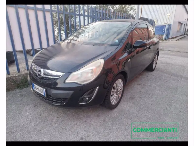 Opel Corsa usata a Catania
