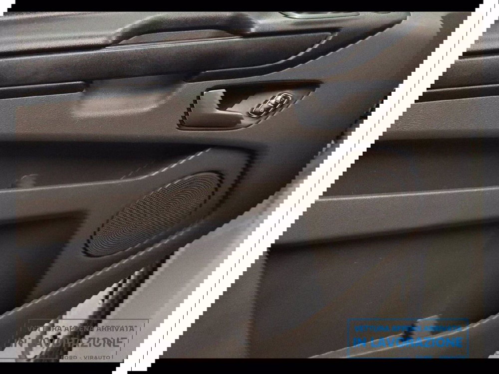 Ford Transit Custom Furgone usata a Catania (10)