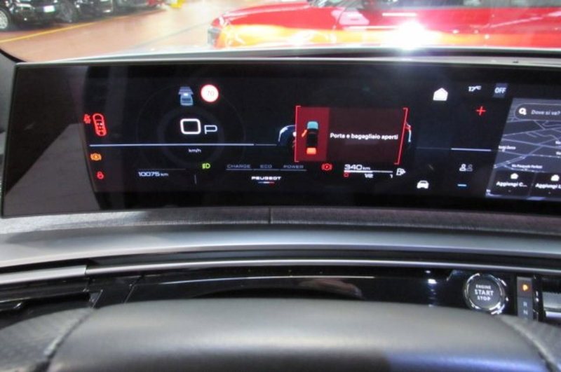 Peugeot 5008 usata a Milano (10)