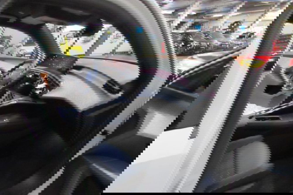 Peugeot 5008 usata a Milano (16)