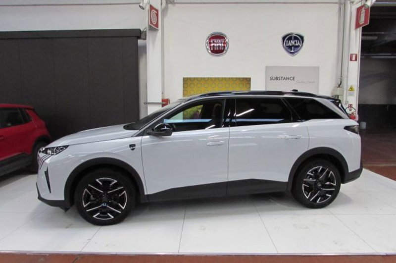 Peugeot 5008 usata a Milano (4)