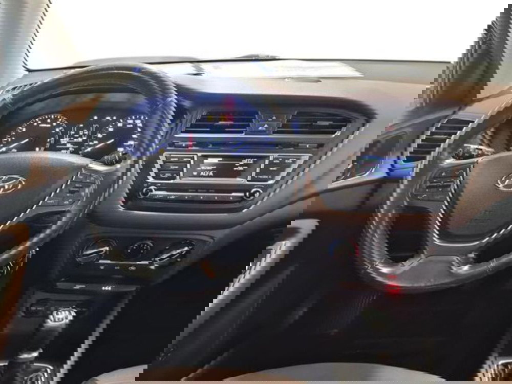 Hyundai i20 usata a Salerno (10)