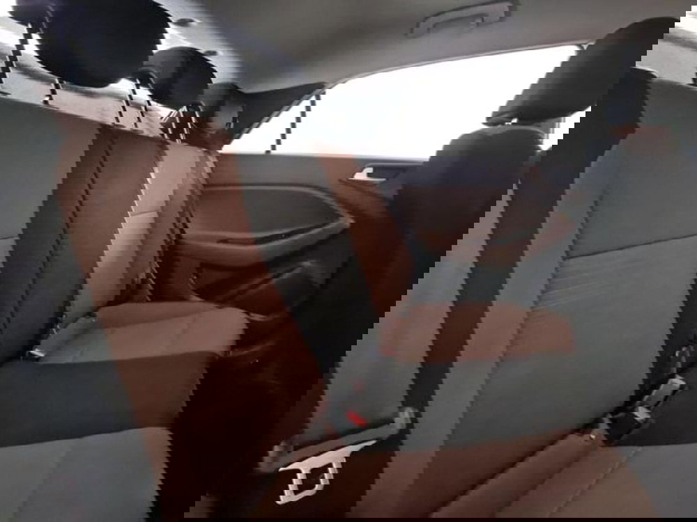 Hyundai i20 usata a Salerno (14)