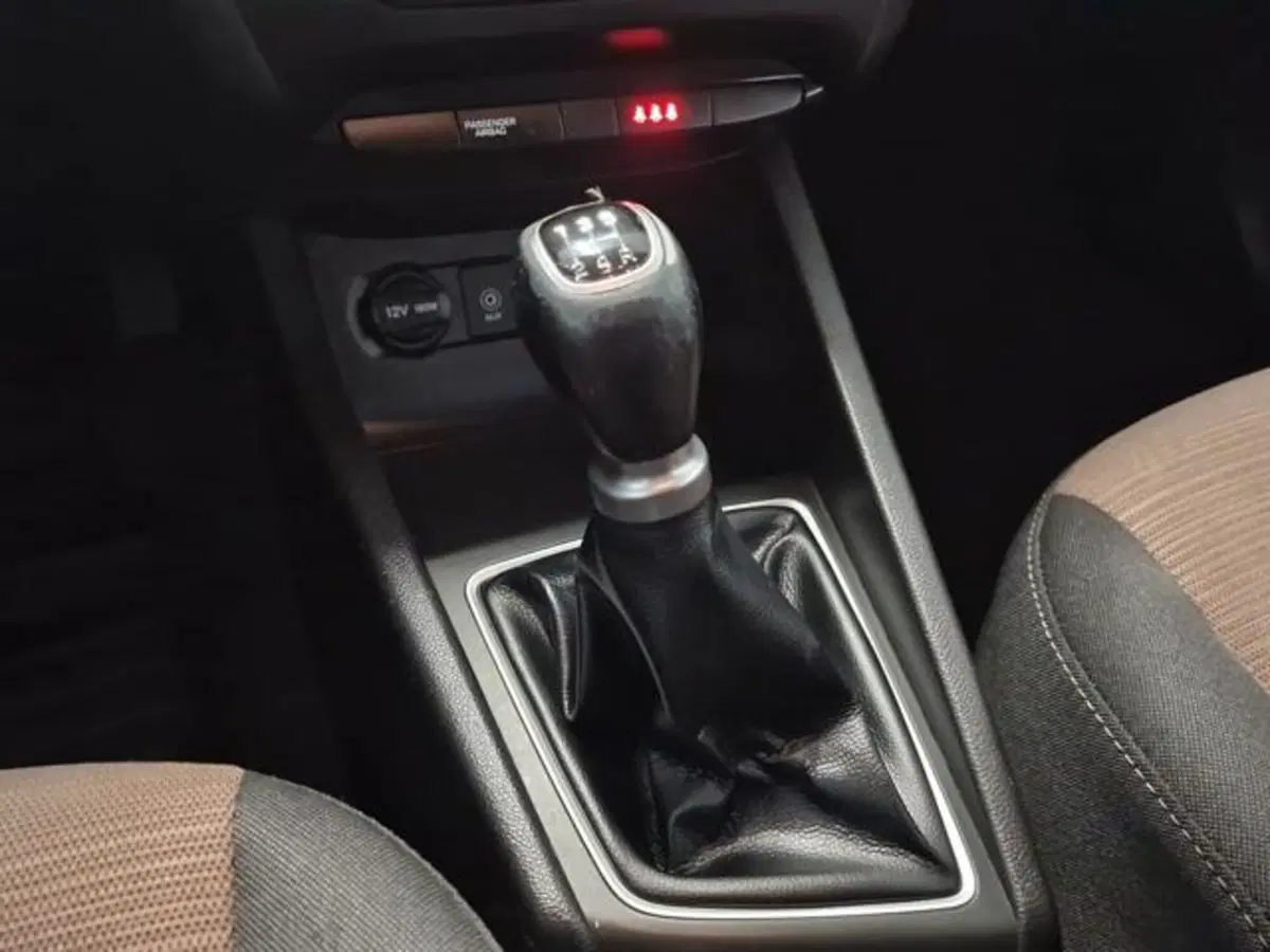 Hyundai i20 usata a Salerno (17)