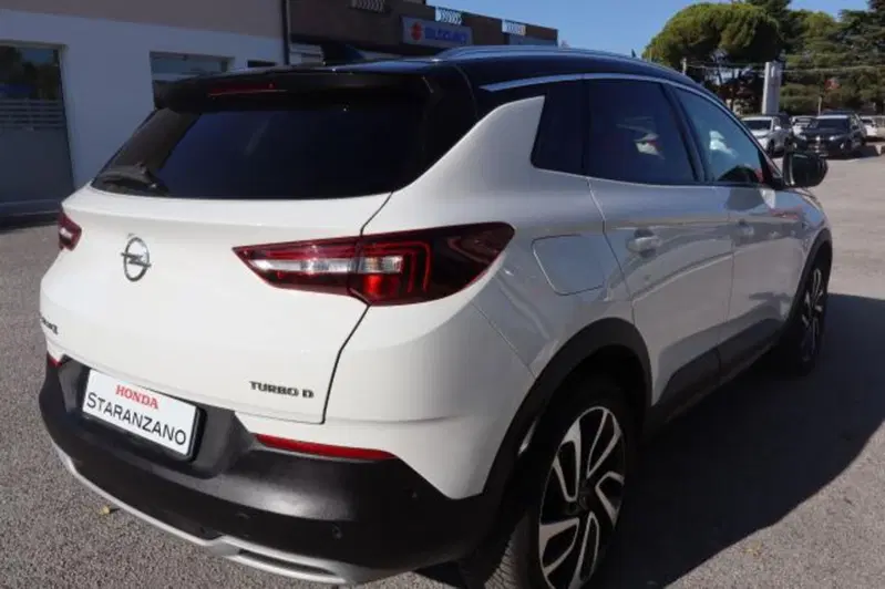 Opel Grandland X usata a Gorizia (5)