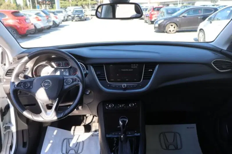 Opel Grandland X usata a Gorizia (9)