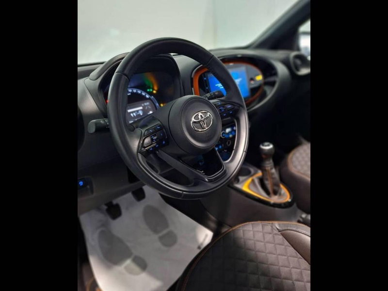 Toyota Aygo X usata a Torino (10)