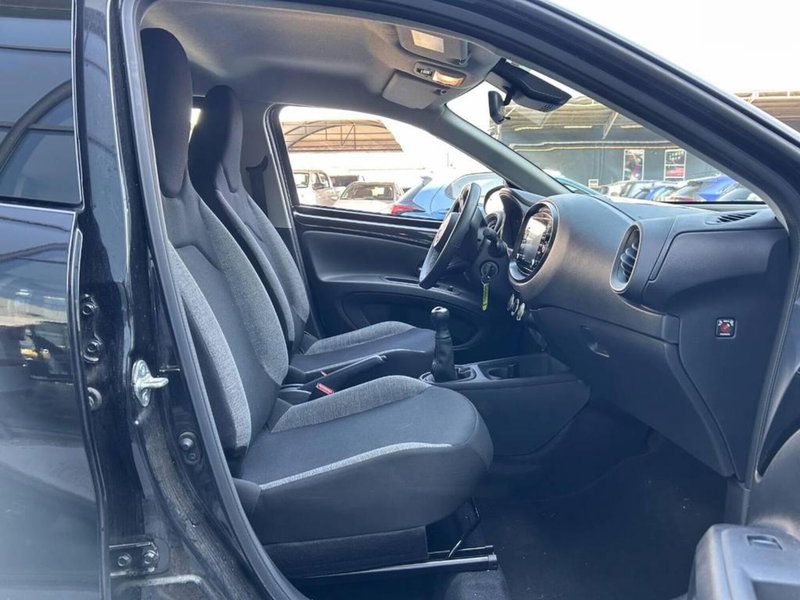 Toyota Aygo X usata a Torino (10)