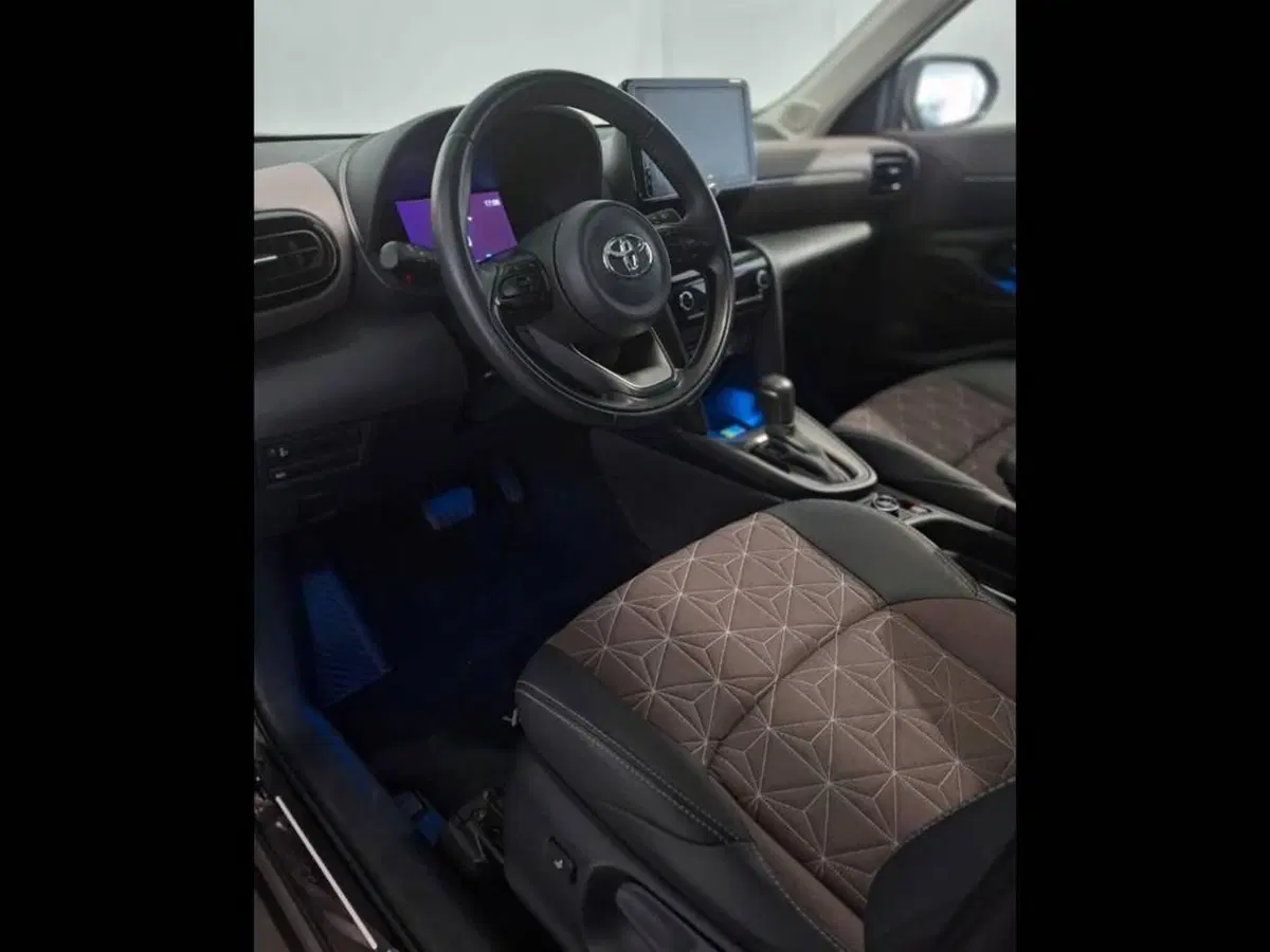 Toyota Yaris Cross usata a Torino (11)