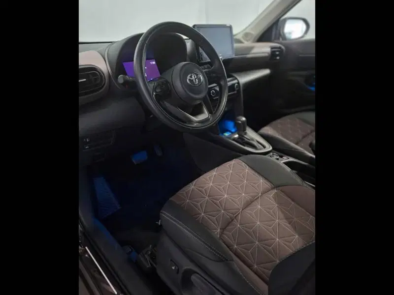 Toyota Yaris Cross usata a Torino (11)