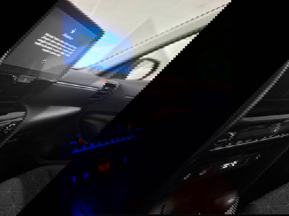 Toyota Yaris Cross usata a Torino (8)