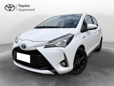 Toyota Yaris 1.5 Hybrid 5 porte Lounge Blue del 2019 usata a Torino