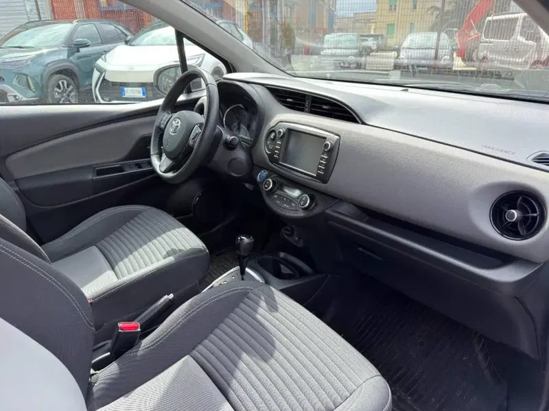 Toyota Yaris usata a Torino (10)