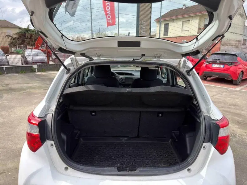 Toyota Yaris usata a Torino (13)