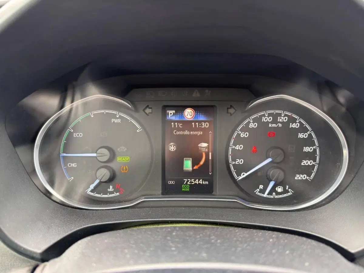 Toyota Yaris usata a Torino (8)