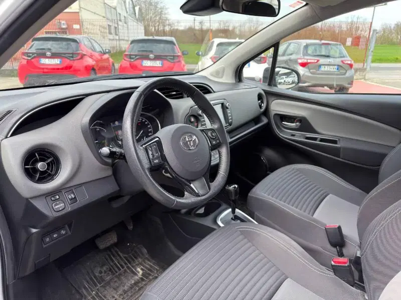 Toyota Yaris usata a Torino (9)