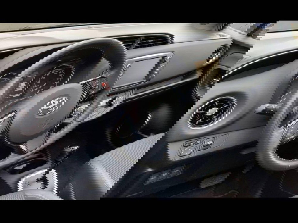 Toyota Yaris usata a Torino (9)